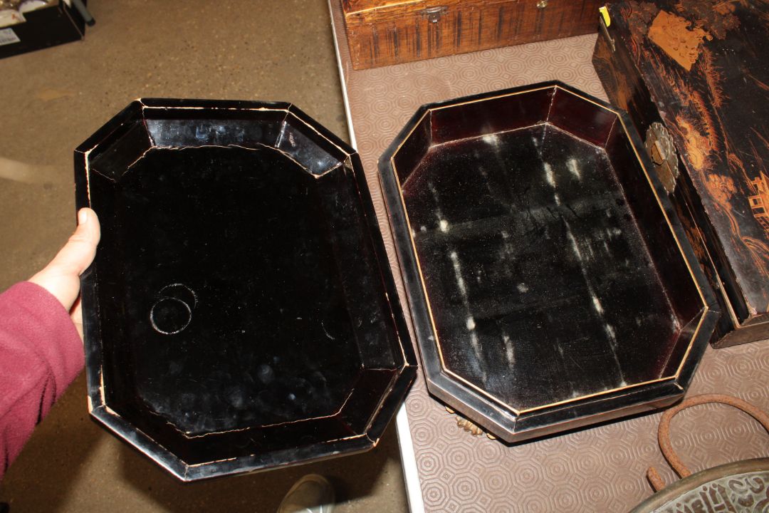 Two oriental lacquered and gilt decorated boxes - Image 8 of 14