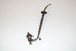 An Eastern white metal pipe