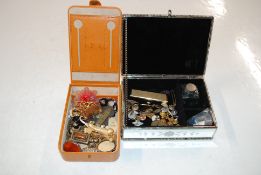 A mirrored jewellery box and contents to include c