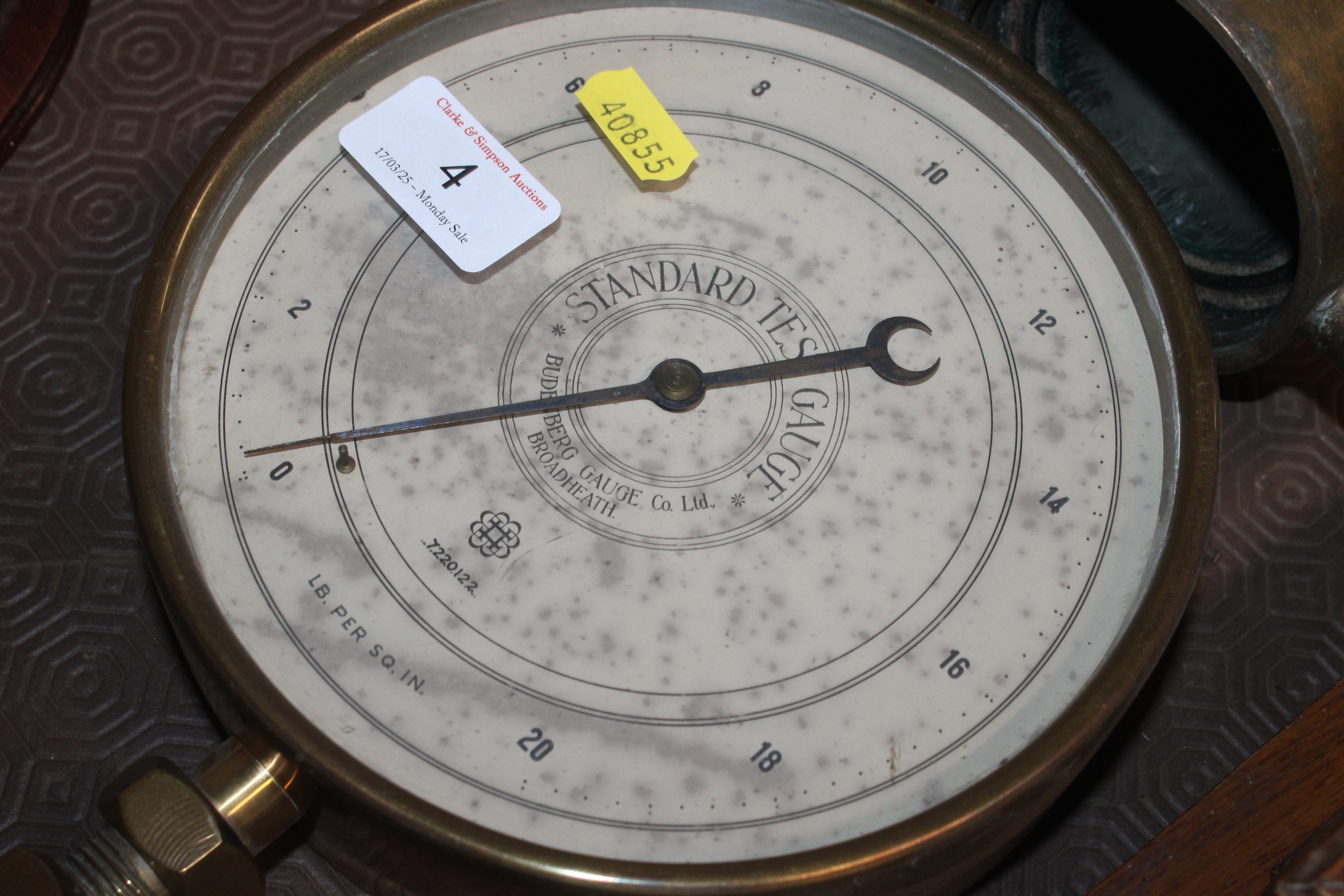 A Budenberg standard test gauge complete with shut - Image 2 of 6