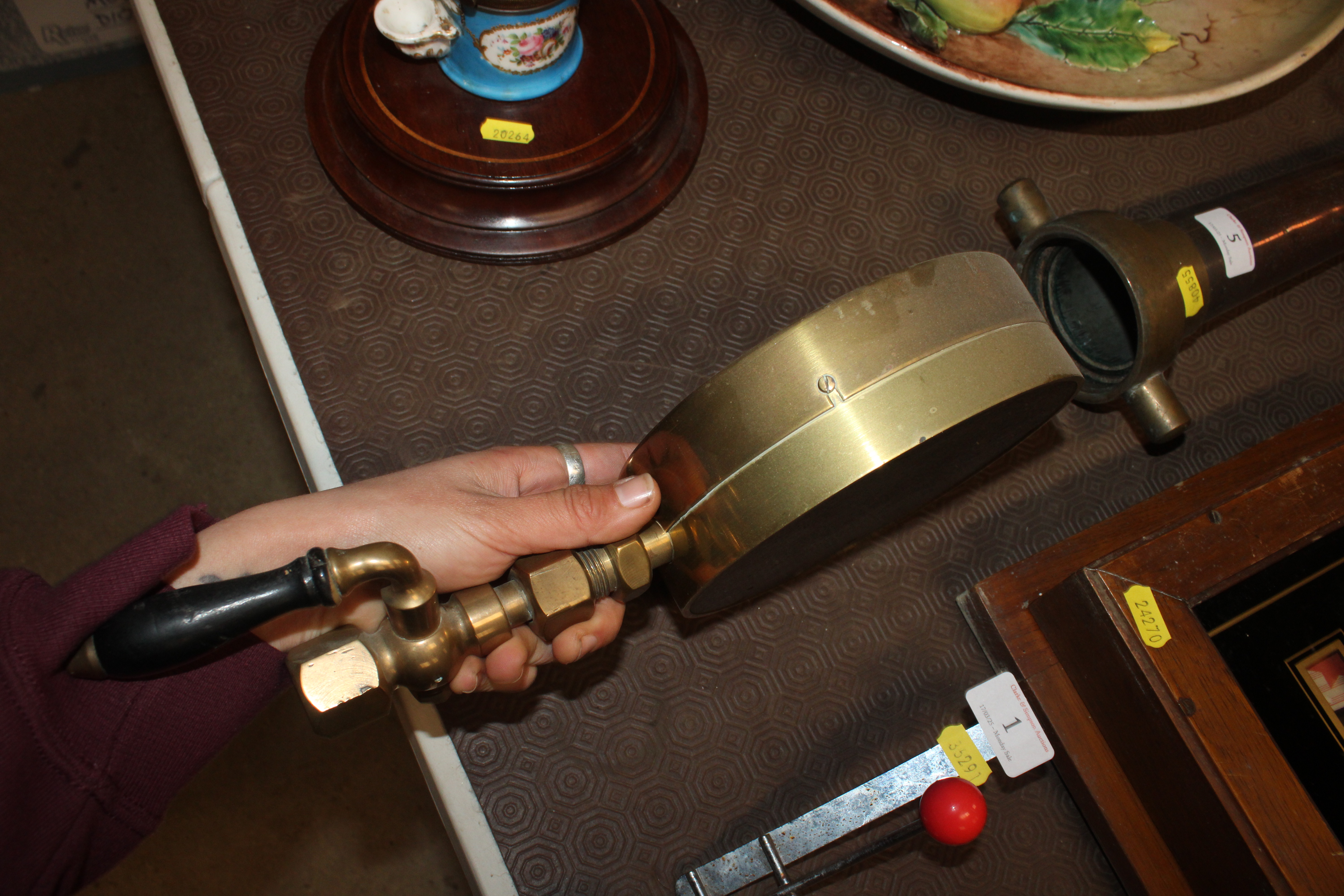 A Budenberg standard test gauge complete with shut - Image 4 of 6