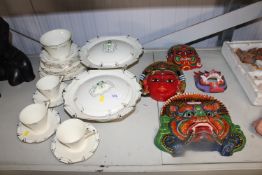 A collection of Alfred Meakin tea and dinner ware