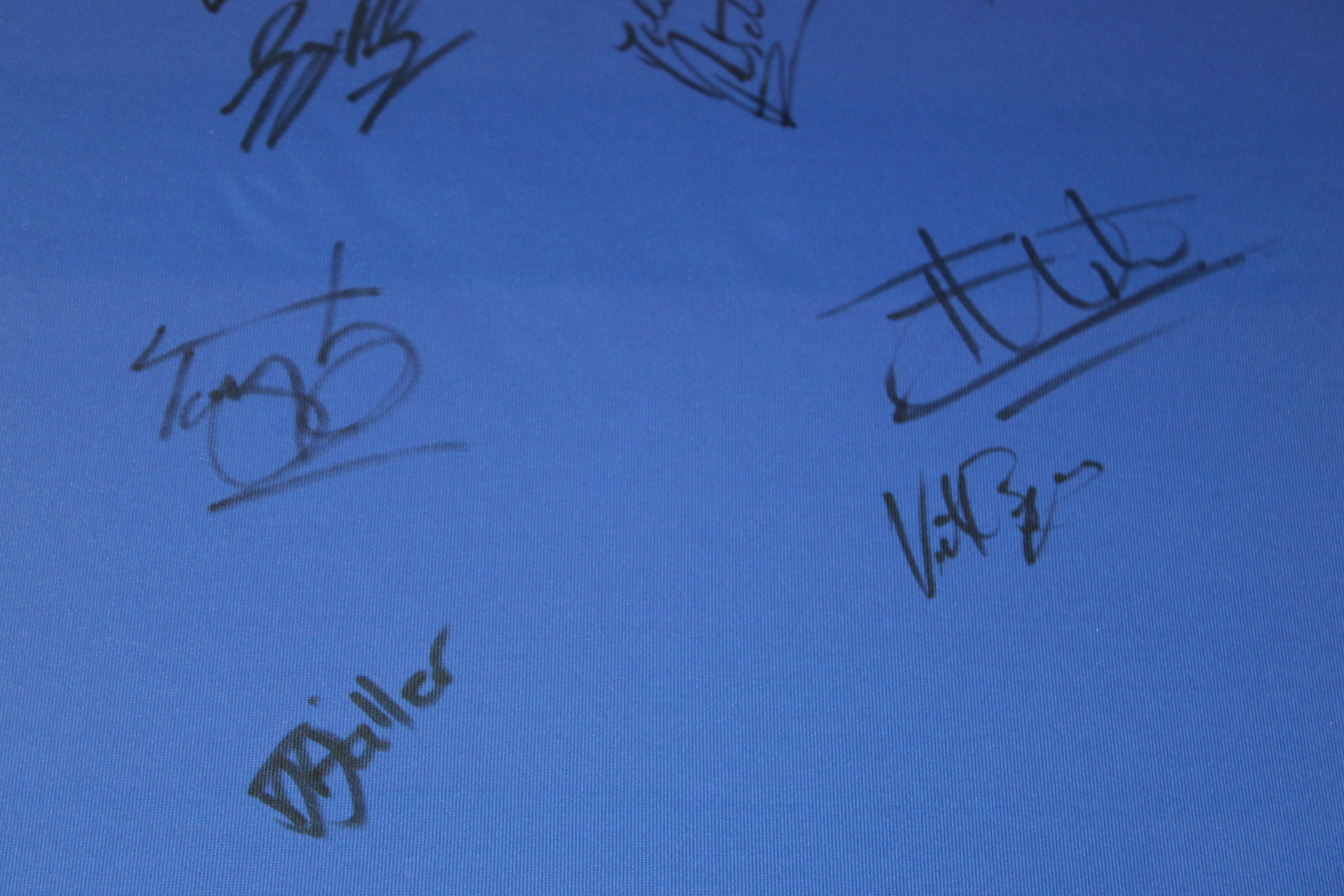 An Ipswich Town 2001 - 2003 framed football shirt bearing signatures - Image 4 of 4