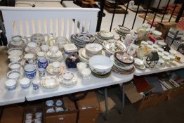 A large quantity of various tea and dinner ware to