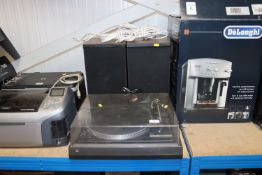 A Dual 505-2 turntable and a pair of speakers