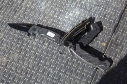 4x British Army folding knife (This item can only be purchased by someone over the age of 18 and