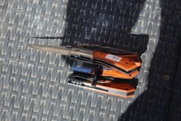 4x British folding pocket knife (This item can only be purchased by someone over the age of 18 and