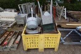 Dolav of poultry feeders etc.