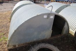 Harvey 1.7m insulated farrowing ark. For sale due to sale of pigs. 1.7m long x 2.6m wide x 1.4m