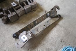 Pair of link arms.