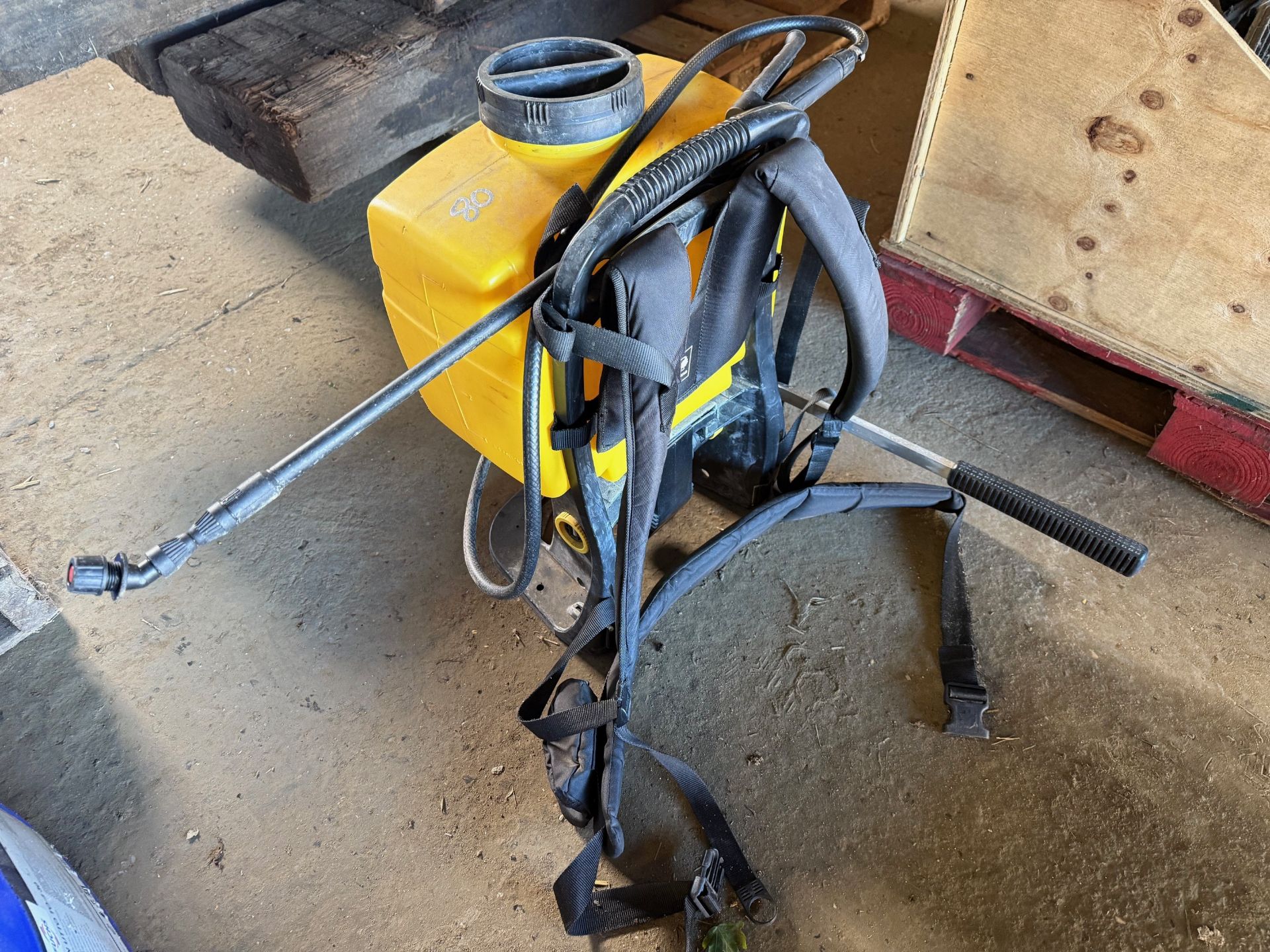 Berthoud knapsack sprayer. - Image 2 of 2