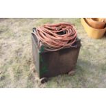 Oil filled welder.