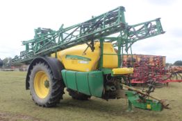 John Deere 732i trailed 24m sprayer. 2012. With tr
