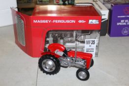 UH Massey Ferguson 35 tractor limited edition 1/32. V