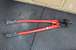 30in Bolt croppers. V