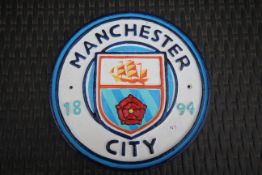 Manchester City sign. V