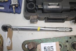 Draper 1/2in torque wrench.