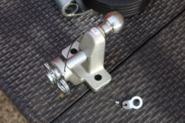 Ball / Pin towing coupling. V