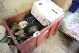 Dolav of cables. V