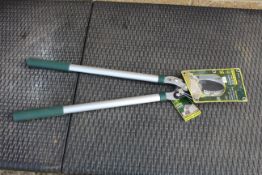 Spear & Jackson lopper. V