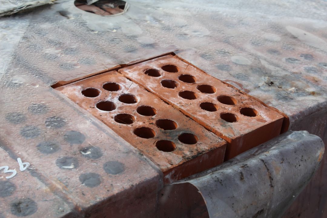 Quantity of red engineering bricks. V - Image 2 of 2