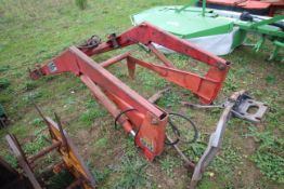 Massey Ferguson 80 loader. With brackets for 500/600 series.