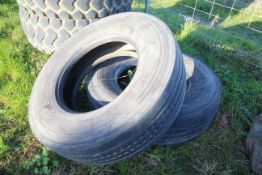 2x Bridgestone R-Steer 295/80R22.5 tyres.