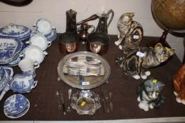 A quantity of various silver plated flatware, silv
