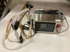 LT-130 small liquid filling machine (R03)