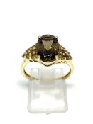 Smokey quartz ring 9ct gold, overall weight 3.