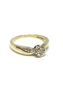 Diamond solitaire ring with diamond shoulders, 9ct gold, overall weight 2.