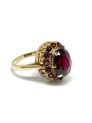 Garnet cluster ring 9ct gold, overall weight 3.