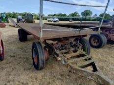 Old 4 Wheel Arctic Trailer