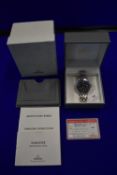 Omega Seamaster Professional Quartz Divers Watch Mid-Size 1995 in Blue with Box and Certification