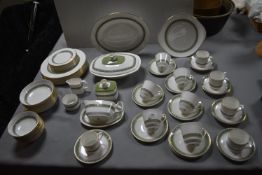 Royal Doulton Rondelay Pattern Dinner Service 60+pcs