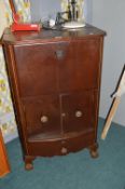 Duros 1950’s Dropdown Drinks Cabinet