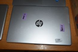 *HP 15S-FQ2039NA Laptop Computer (no hard drive)