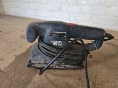 Black & Decker 240V Sander