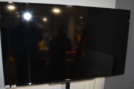 *Toshiba 55” LCD TV 55UF3D53DB on Stand