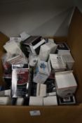 Box of Universal Mobile Phone Holders