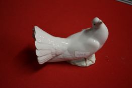 Lladro Dove Figure