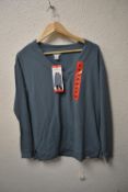 *Orvis Blue V-Neck Top Size: M