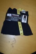 *Kirkland Signature Lady’s Travel Pants Size: 6