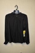 *Hilray Radley Size: S Black Long Sleeve Top