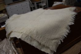 Pair of Bathroom Cream Rugs Approx 100cm x 60cm