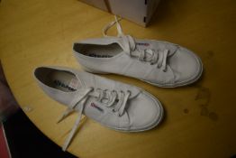 *Super GA Size: 7 White Trainers (preworn)