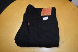 *Levi’s Size: 36x32 Trousers