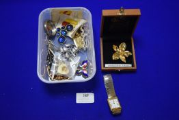 Collectibles and Costume Jewellery