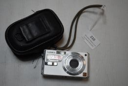 Panasonic Lumix EMCFX7 Digital Camera