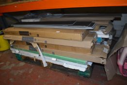 Pallet of Assorted Laminate Flooring